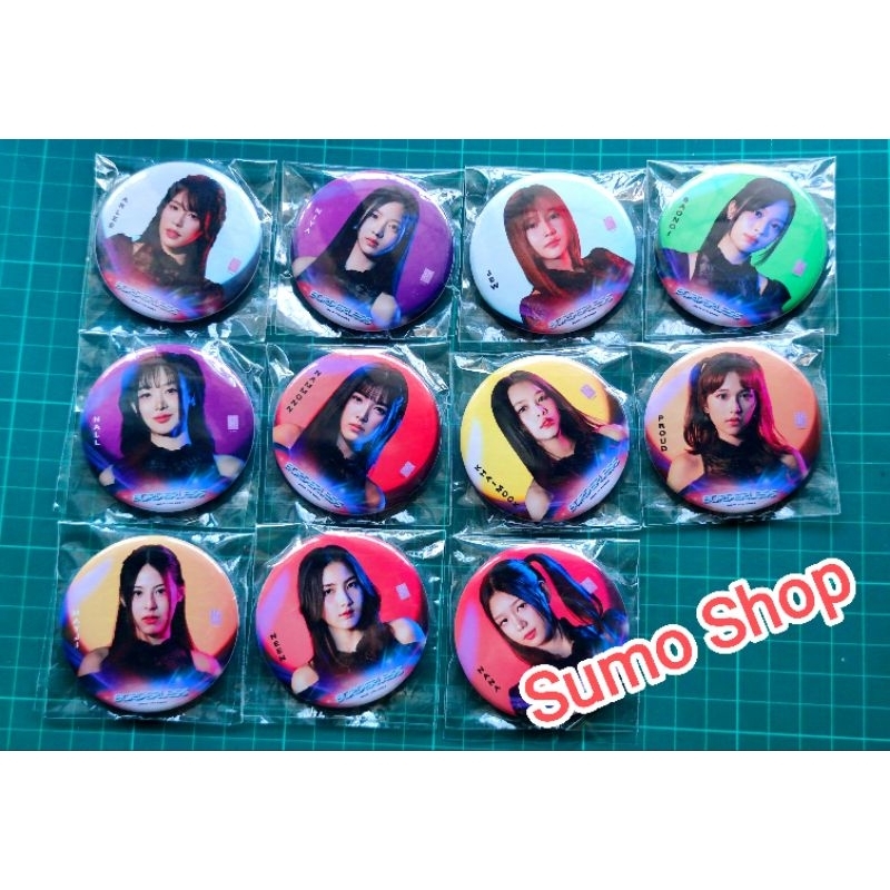 เข็มกลัด Borderless BNK48