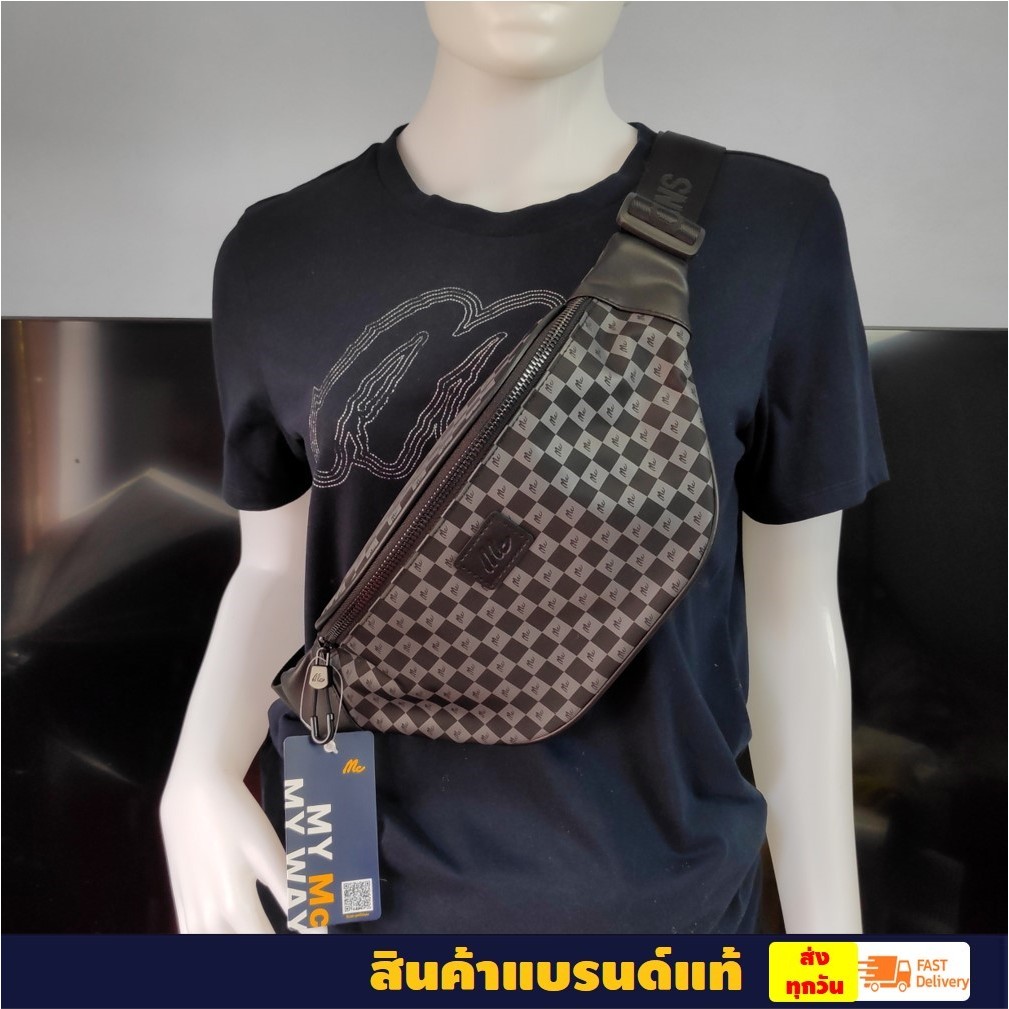 MCแท้100% กระเป๋าคาดอก สะพายข้าง  M02Z066 ลายโมโนแกรม CROSSBODY BAG Unisex