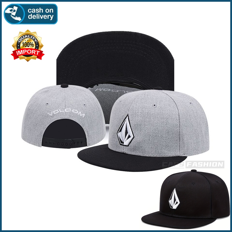 หมวกฮิปฮอป หมวกแบรนด์ Volcom งานปักอักษร หมวกปีกตรง หมวกย้อนยุค ปรับขนาดได้ ระบายอากาศได้ หมวกชาย มี 2 สี Snapback cap