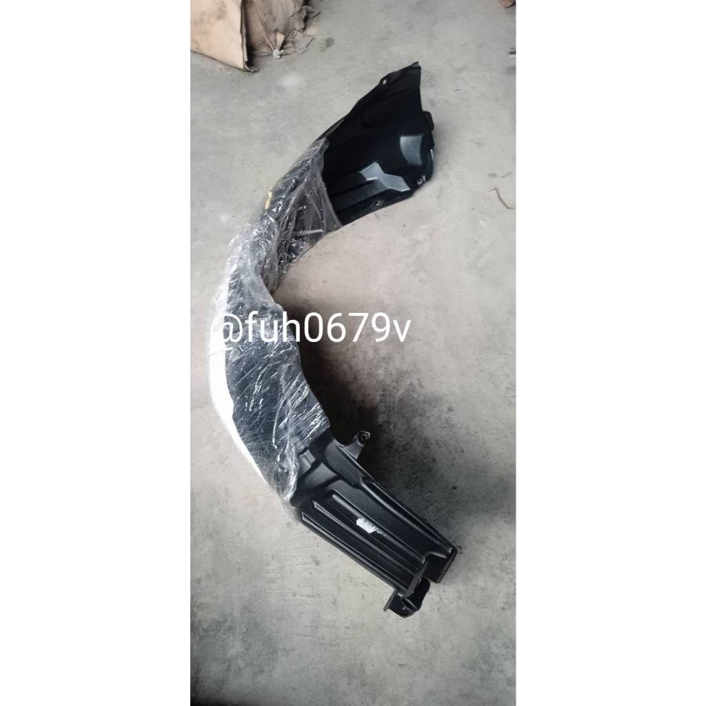 พลาสติกซุ้มล้อหน้า CAMRY ปี 2006-12 สินค้าใหม่ราคาต่อข้าง