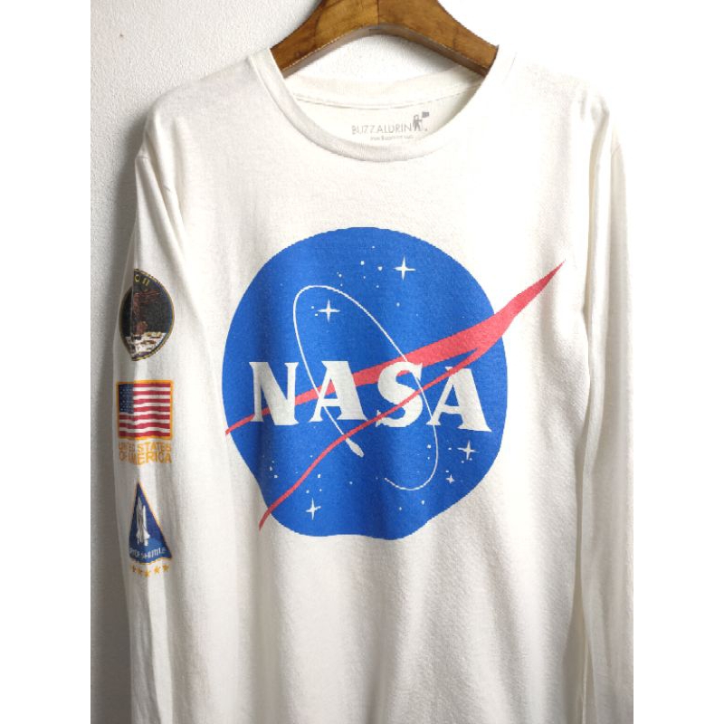 เสื้อยืด แขนยาว มือสอง ลายแบรนด์ NASA อก 38 ยาว 27