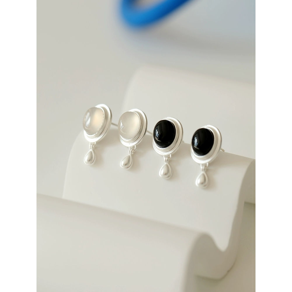 พร้อมส่งสีขาวIRIS VINTAGE x MのRumi | Glamor earring GV2024101801 ต่างหูเงิน ประดับagate หินออบซีเดียน