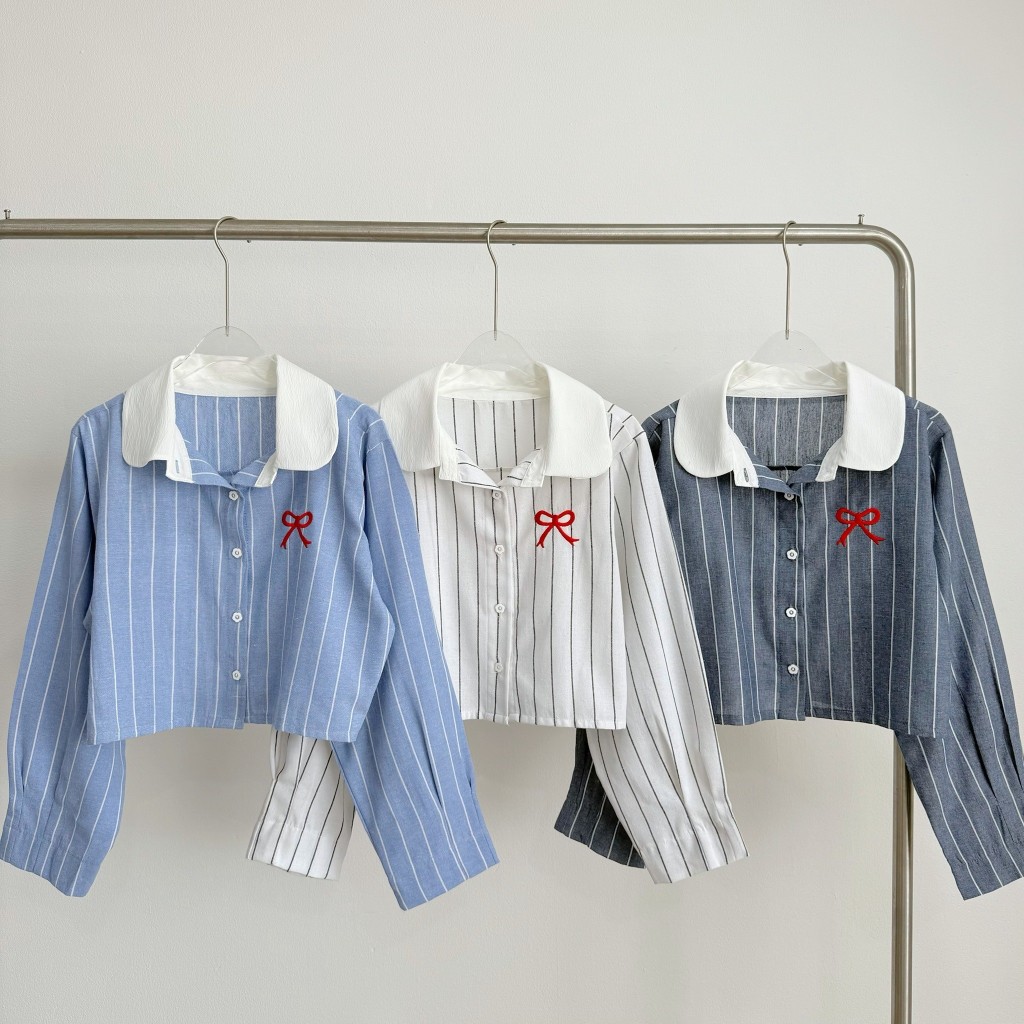 เสื้อครอปเชิ้ตแขนยาว ลายริ้ว 3สี: ขาว ฟ้า กรม