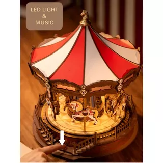 ส่งด่วน กทม. 🎠 ม้าหมุน Classic Carousel กล่องดนตรี DIY ประกอบเอง ไม่ใช้กาว เปิดไฟได้ Rolife AMC01