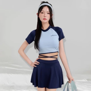 Hot.bikini🥰ส่งไวจากไทย🥰ชุดว่ายน้ำผู้หญิง ชุดว่ายน้ำแฟชั่น two piece ผ้าแห้งไว สไตล์แขนสั้น สไตล์สปอร์ต