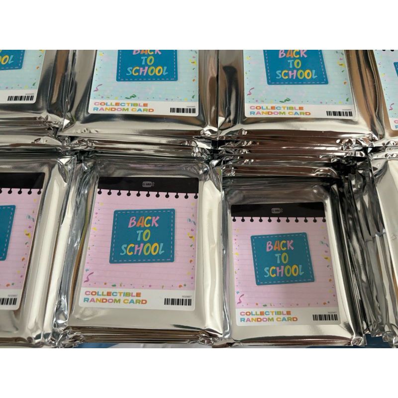 BOYS GIRL studentCOLLECTIBLE RANDOM CARD GMMTV off gun gemini fourth pond phuwin jimmy sea force book winny boun prem