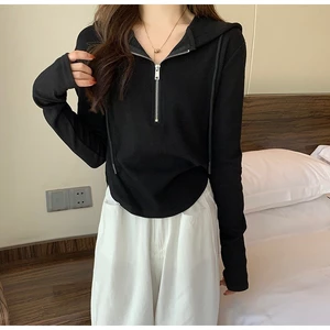 พร้อมส่งในไทย ** เสื้อแขนยาว-แขนสั้น ผ้าร่องมีฮู้ด ซิปด้านหน้า ผ้าลื่นใส่สบาย Y157
