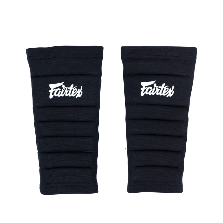 ถุงเท้าสำหรับต่อยมวย "AS2" Fairtex Padded Ankle Suppport (Free Size)