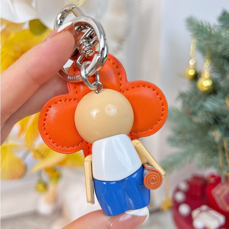 Ready stock ราคา1200 LV หลุยส์ วิตตอง ที่​ห้อย​กระเป๋า เครื่องประดับกระเป๋ PU