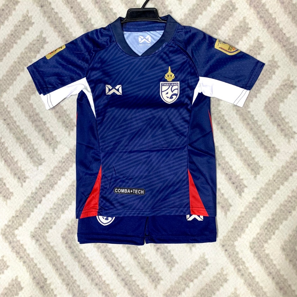 เสื้อบอลเด็ก ทีมไทย รุ่นใหม่ล่าสุด เสื้อพร้อมกางเกง 2024/2025