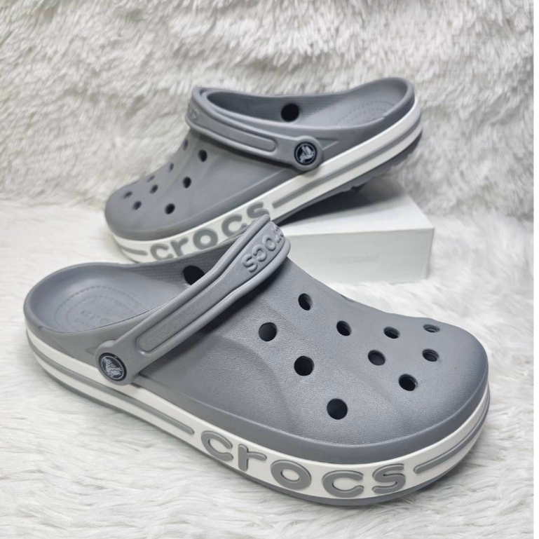 Buy 1 get 2 Jibbitzs free รองเท้า Crocs BayaBand Clog หิ้วนอก ถูกกว่าshop✨(สินค้าพร้อมจัดส่งจากไทย)✨