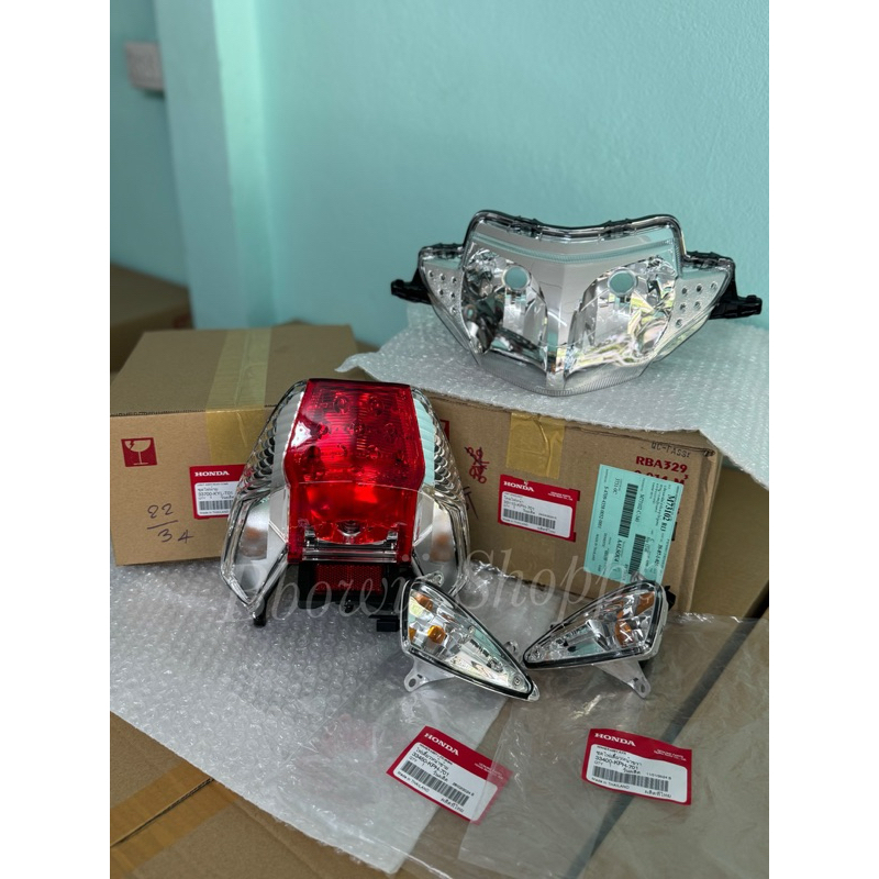 ‼️ แท้เบิกศูนย์‼️ชุดโคมไฟหน้าWave125i, S ไฟเลี้ยวบังลม แท้ศูนย์ honda (โคมไฟหน้า+โคมไฟท้าย+โคมไฟเลี้ยว) ราคา ถูกที่สุด ดีลบีเคเค รูปภาพหลัก