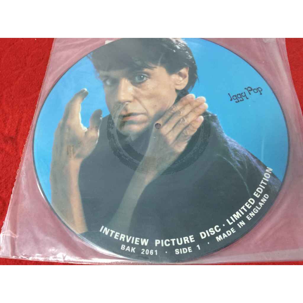 Iggy Pop – Limited Edition Interview Picture Disc ขนาด 12 นิ้ว LP B27
