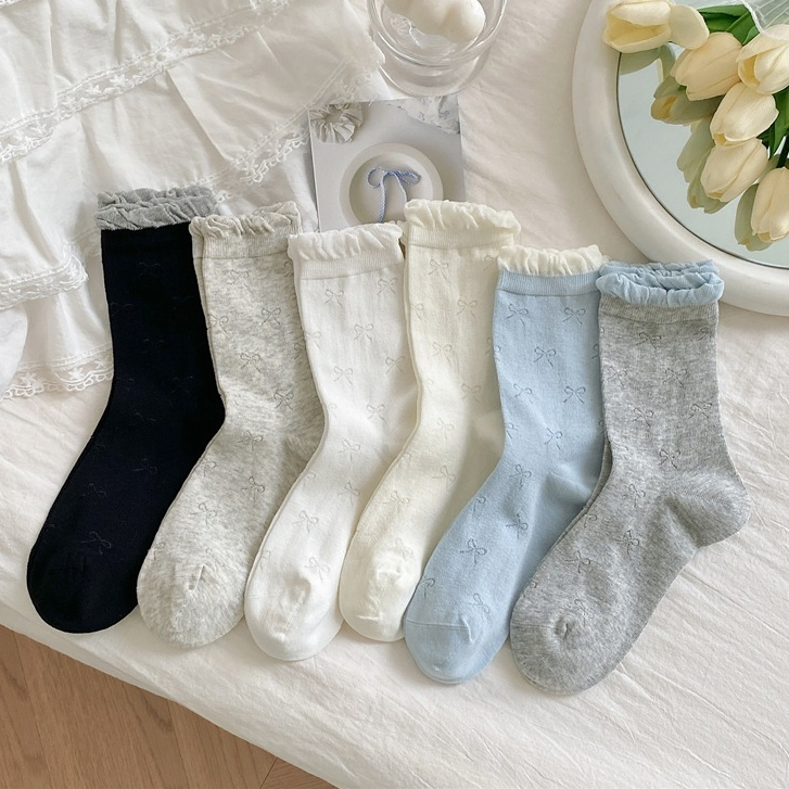 ถุงเท้าผู้หญิง jk จากญี่ปุ่น ถุงเท้าโบว์ สีทึบ บางและระบายอากาศได้ดี สไตล์บัลเล่ต์