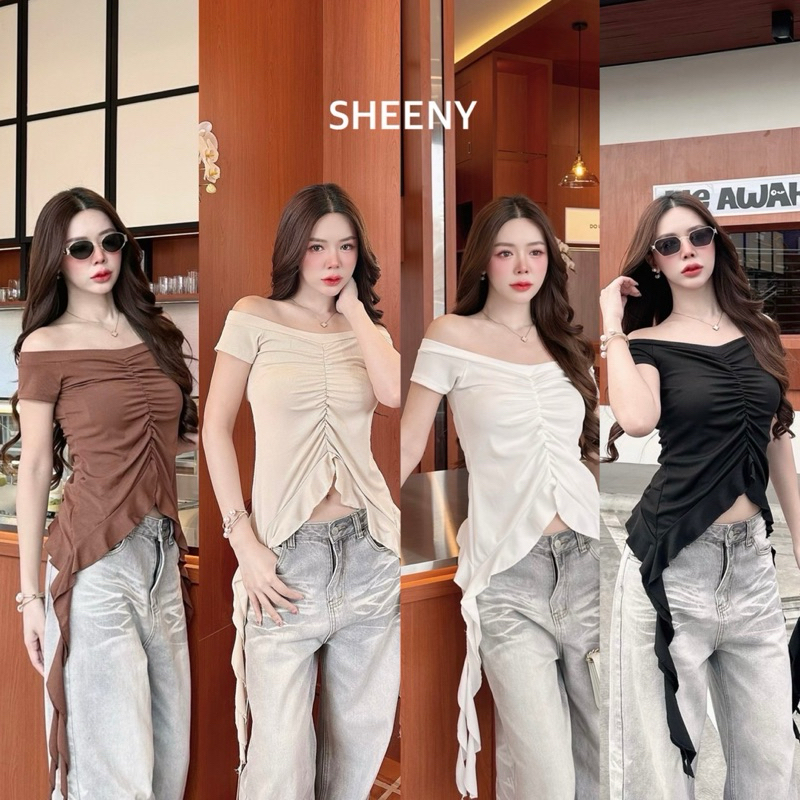 KIKI TOP เสื้อเปิดไหล่ปาดแขนระบายแมงกระพรุนใส่แล้วอำพลางหุ่น ป้ายSheeny