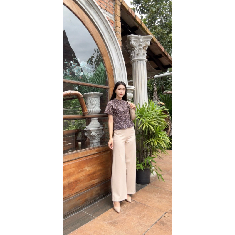ผ้าฝ้ายแขนสั้นลายมัดหมี่เข้ม
