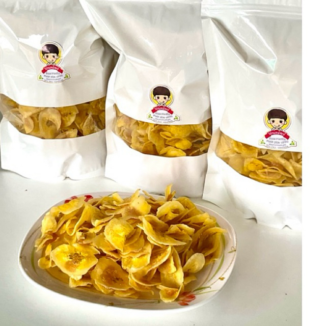 [ ขนาด 1กิโลกรัม ] กล้วยหินสอดไส้มะขามกวน แผ่นบางกรอบ หอม อร่อย