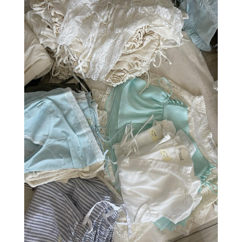 Havanana.mood ใช้เวลาในการตัดเย็บตามขนาดที่สั่ง 2-6 weeks