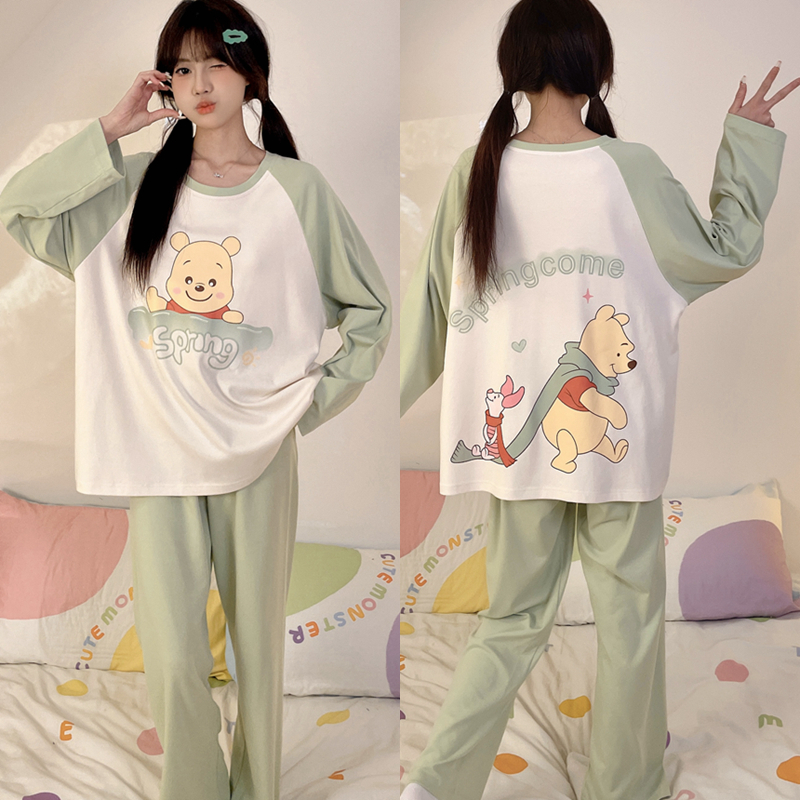 ชุดนอนคอกลมแขนยาวขายาวมีบราในตัวผ้านิ่มใส่สบาย