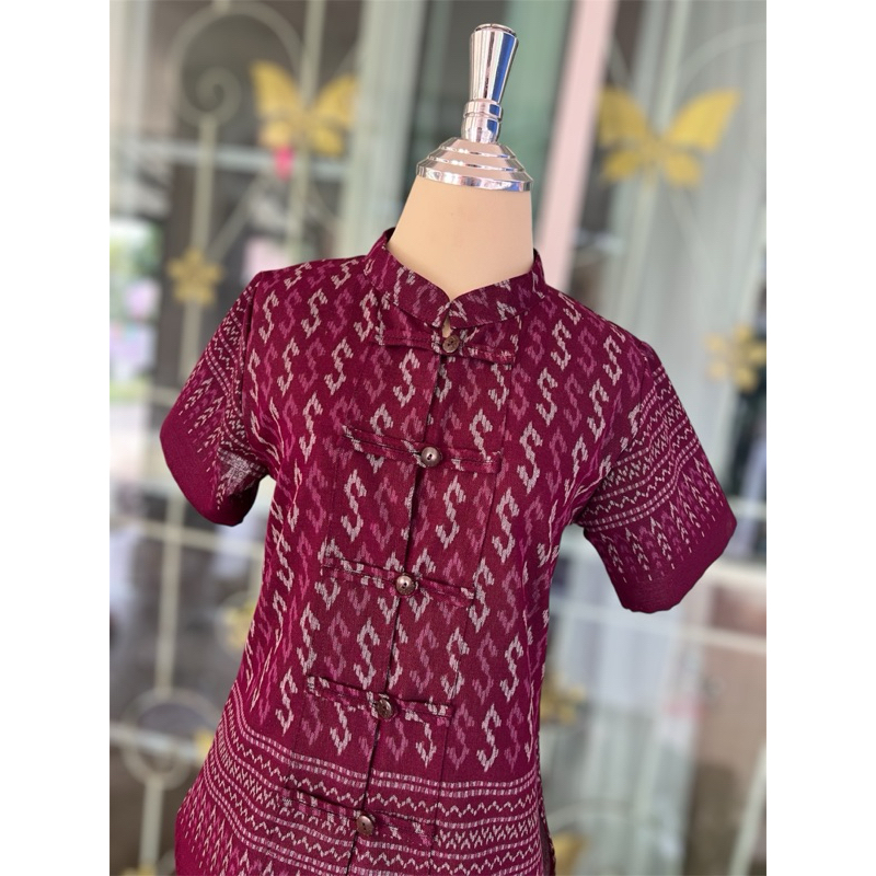 เสื้อลายขอ ทรงตรง ผ้าฝ้าย