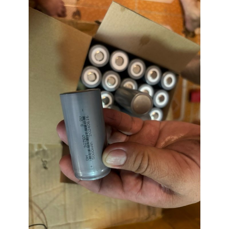 32700 3.2v 5a ลิเธียมฟอสเฟส ***ของพร้อมส่ง***ของใหม่มือ1***