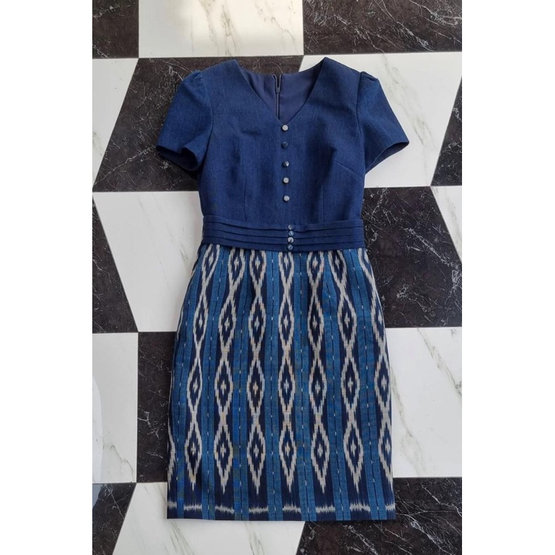 เดรสผ้าไทย สีกรม ผ้าทอ งานร้าน omeshop