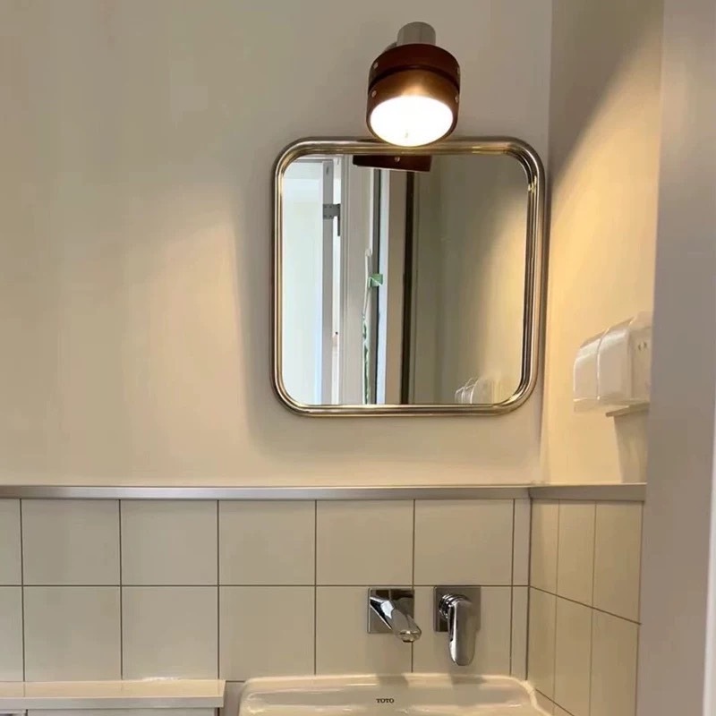 [พร้อมส่ง] 𝙊𝙧𝙖𝙣𝙜𝙚 𝘾𝙪𝙧𝙫𝙚 𝙈𝙞𝙧𝙧𝙤𝙧 กระจกทรงเหลี่ยมมุมมนกรอบส้มสไตล์เรโทร เติมพลังความเปรี้ยวสดใสให้ห้องดูโดดเด่นสุดชิค - รูปที่ 3