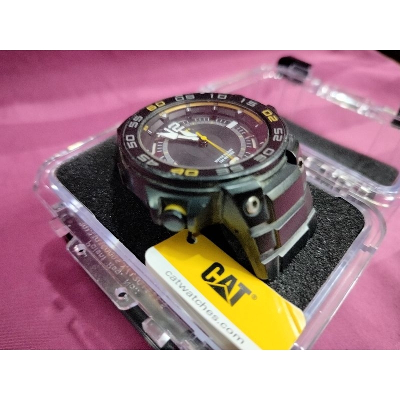 นาฬิกา CAT รุ่น P3 นาฬิกา Caterpillar  ของแท้ มือสองใช้งาน