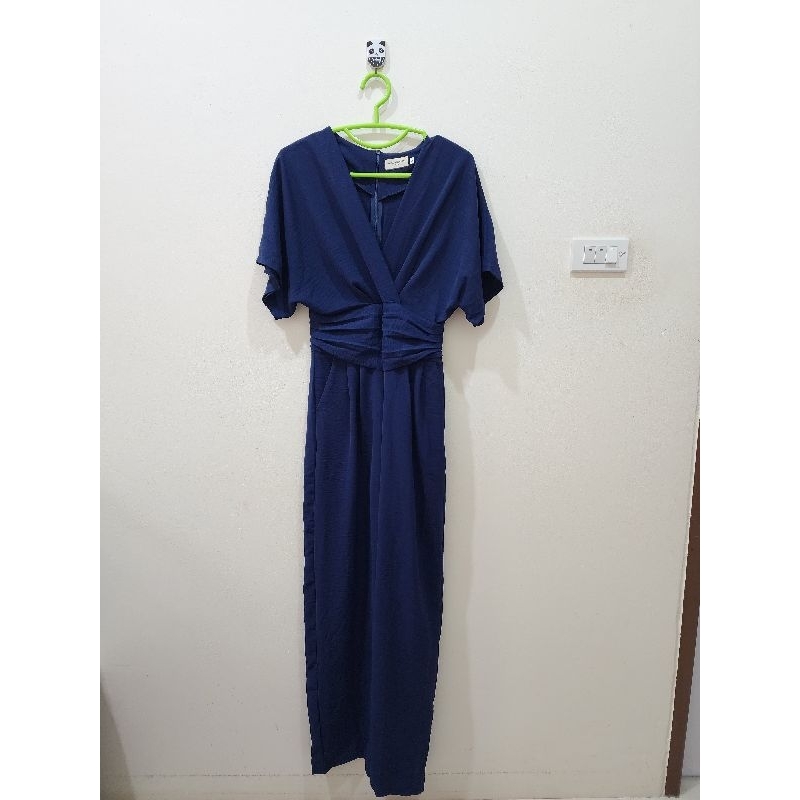 จัมพ์สูทผู้หญิง ALOT ใหม่ Size M สีกรม ผ่านการซักครั้งเดียวเท่านั้น จากราคา 799