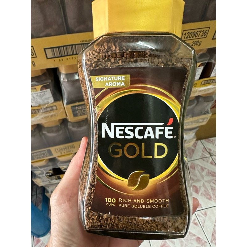 เนสกาแฟโกลด์ กาแฟฟรีซดราย สุดพรีเมี่ยมขนาด200g Nescafé Gold ส่งไวมาก