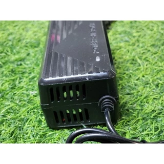 21v 4a (มีพัดลม) อะแด๊ปเตอร์ชาร์จแบตลิเธียม 21โวลล์ 4แอมป์ ที่ชาร์จแบตชาร์จเต็มตัด สายชาร์จแบตลิเธียม