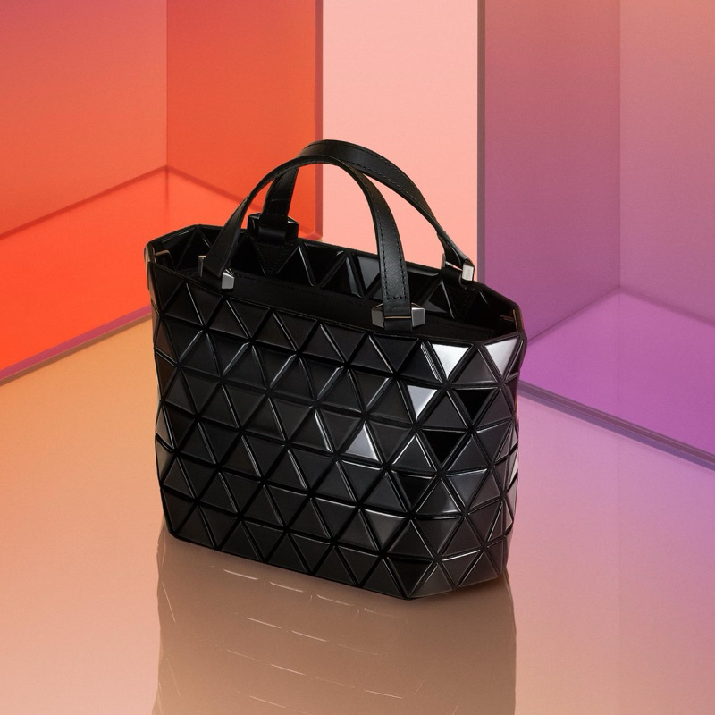 BaoBao CRYSTAL GLOSS ของแท้จาก Shop baobao issey Miyake