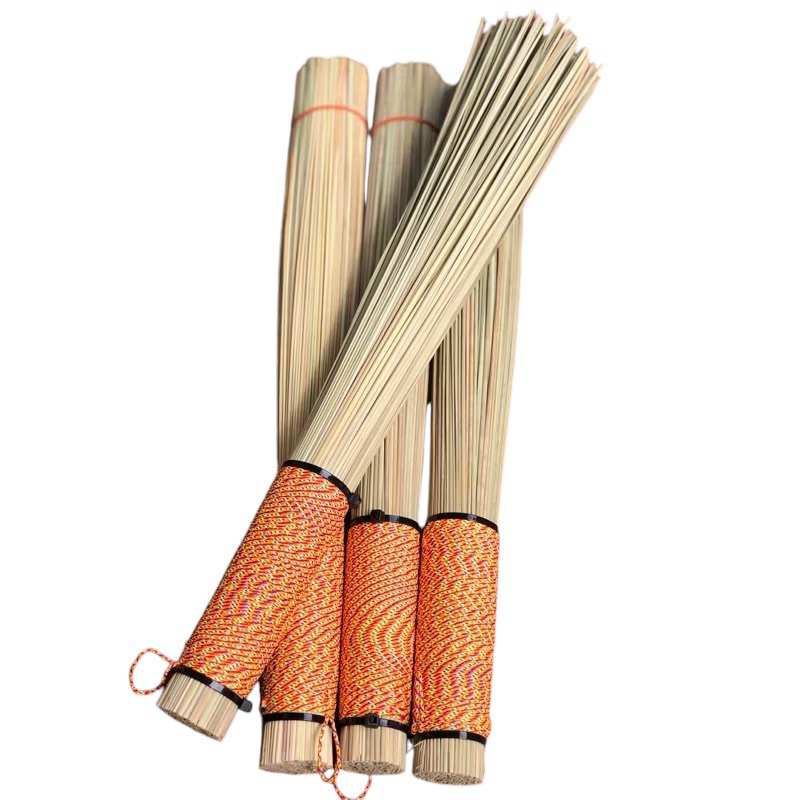 ไม้พรมน้ำมนต์ ที่พรมน้ำมนต์ หญ้าคาพรมน้ำมนต์ ยาว 35 cm