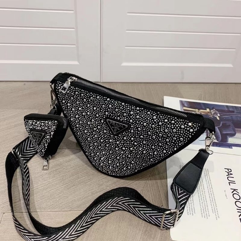 กระเป๋าคาดอก Prada(6-7')พร้อมส่ง