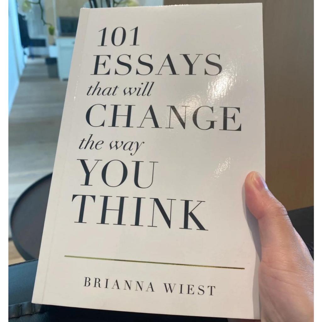 【หนังสือภาษาอังกฤษ】พร้อมส่ง 101 Essays that Will Change the Way You Think Book Bestseller