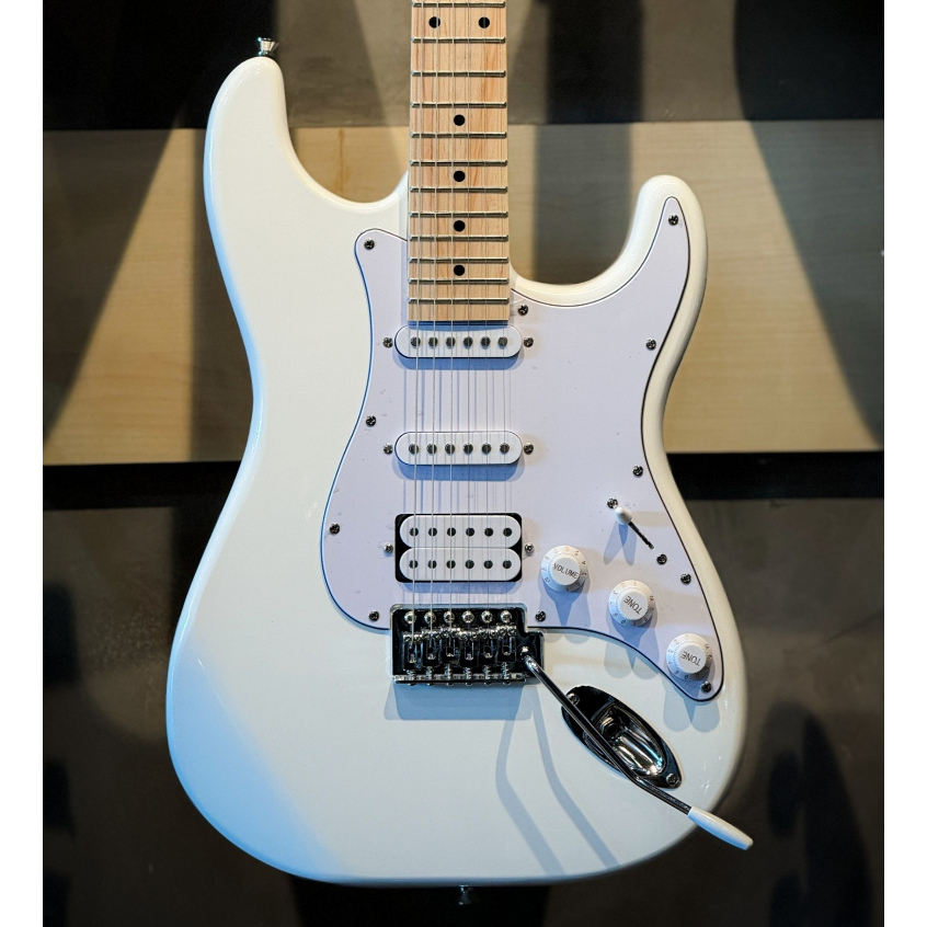 [โค้ดลด1000-📸] กีต้าร์ไฟฟ้า  Fusion ST-SSH-F , CE-384 HSS ทรง Strat,Siam music ฟรี คันโยก ปิ๊ก2 สายแจ็ค กระเป๋า
