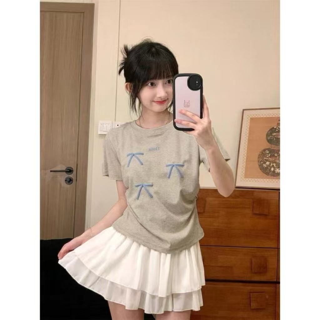 Anata ตัวอักษรใหม่ ที่ไม่ซ้ำกันพิมพ์ลายดอกไม้แขนสั้นโบว์สดชื่นเสื้อด้านบน