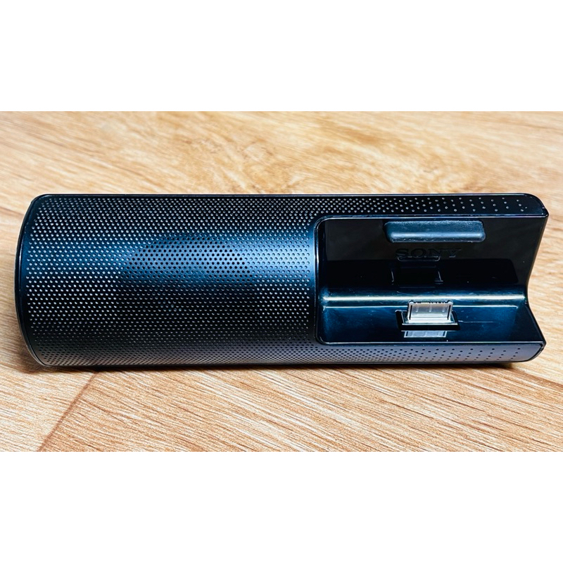 ลำโพง DOCK SONY RDP-NWT19 MP3 สีดำ สินค้ามือสองนำเข้าจากญี่ปุ่น