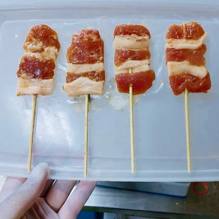 หมูปิ้งสูตรโบราณแช่แข็ง | FROZEN MARINATED PORK SKEWERED