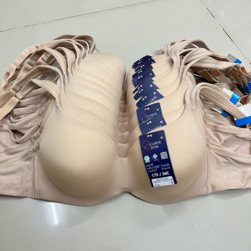 วาโก้ บราเก็บกระชับ สาวคัพใหญ่ Wacoal Curve Diva คัพดีเวอร์ รุ่น WB7875 สีเบจ