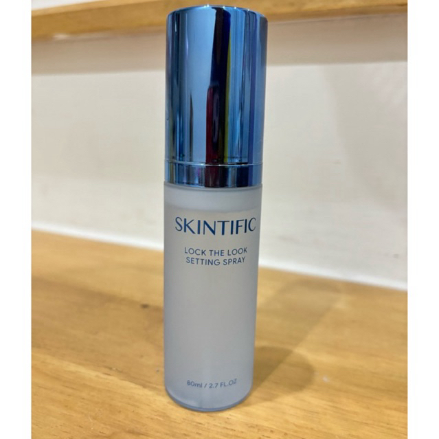 ส่งต่อ SKINTIFIC Lock The Look Setting Spray เซ็ตติ้งสเปรย์ สเปรย์ล็อคเมคอัพ ควบคุมมัน ติดทนยาวนาน 1