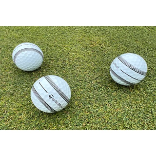 [ของใหม่] ลูกกอล์ฟ TaylorMade TP5/TP5x Stripe