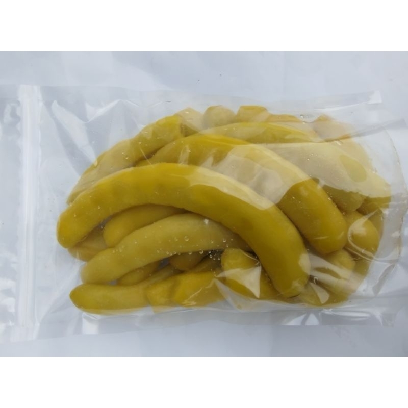 มะขามดองสามรส 1 กิโล ฟรีพริกเกลือ เปรี้ยว กรอบ หวานไม่มาก เค็มนิดๆ  ฝักใหญ่