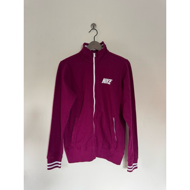 เสื้อ jacket nike มือสอง