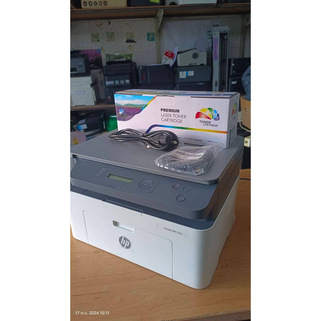 Printer ยี่ห้อ Hp รุ่น Laser MFP 135W ขาว-ดำ Wifi ได้ มือสอง อุปกรณ์ครบพร้อมใช้งาน