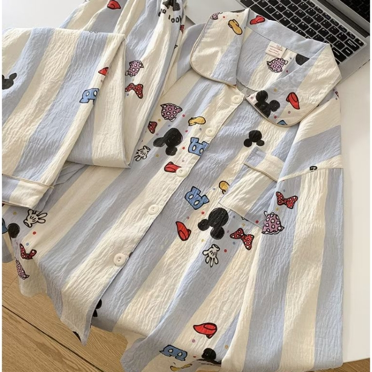 ชุดนอน ลายการ์ตูน น่ารักมาก งานเนื้อผ้าดีใส่สบาย ต้องมีเลยชุดนี้