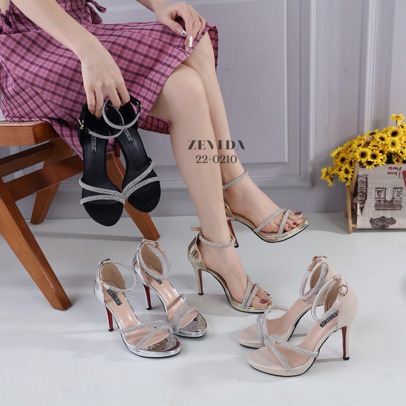 รองเท้าส้นสูง 4 นิ้ว สายคาดประดับเพชร ใส่สวยมาก 22-0210
