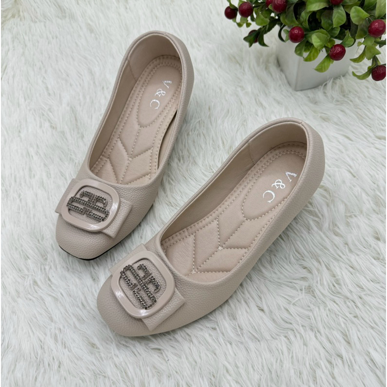 ⭐️พร้อมส่ง⭐️รองเท้าคัชชู หนังนิ่ม รุ่น 874-374 ส้นสูง 2 นิ้ว Size 35-40