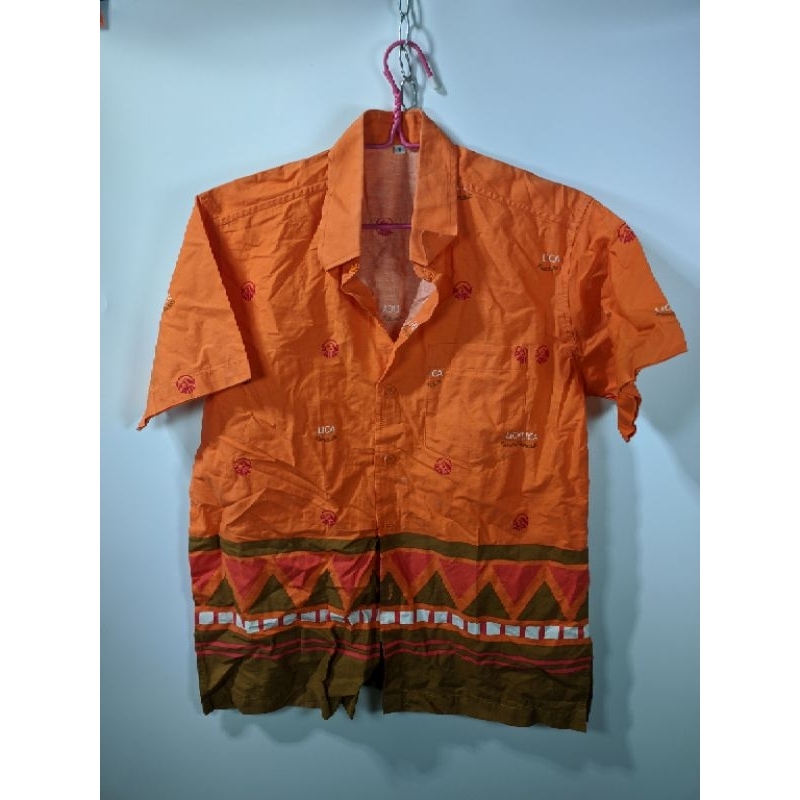 เสื้อเชิ๊ตAIA มือสอง อก40