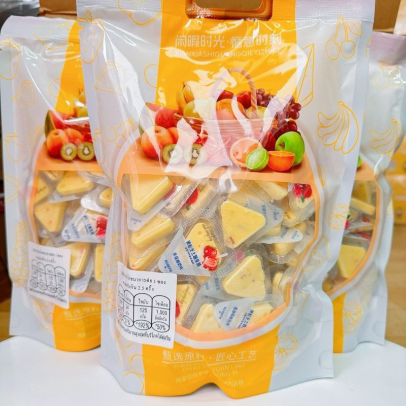 [ยกกระสอบ ]ขนมชีส ชีสสามเหลี่ยม ขนมชีสนมวัวผสมผลไม้ มีหลายรส อร่อย หอมกลิ่นนม หวาน 1กระสอบ 85ชิ้นพร้อมส่ง